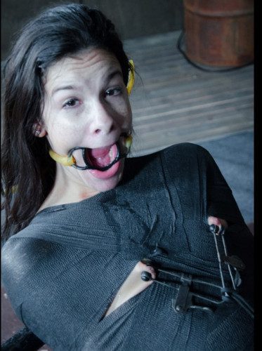 Fellatio Freak Gets Face Fucked